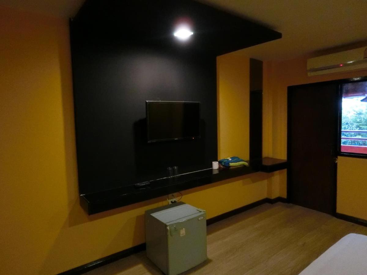 Newyork Suite Hotel Ban Ko  Exterior photo