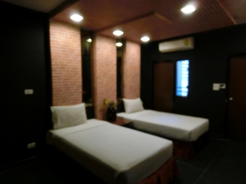 Newyork Suite Hotel Ban Ko  Exterior photo